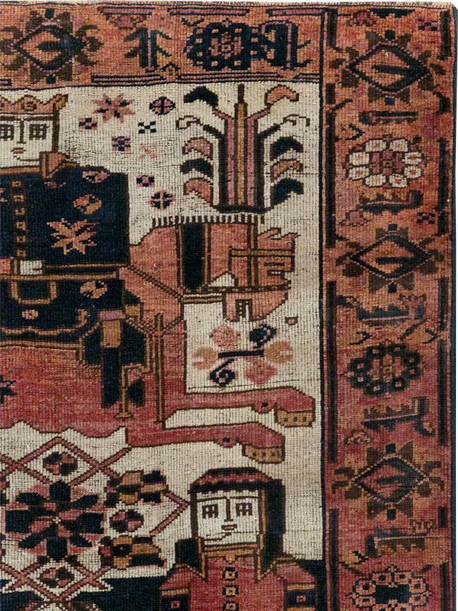 Vintage Persian Bakhtiari Rug, No.31747 - Gss