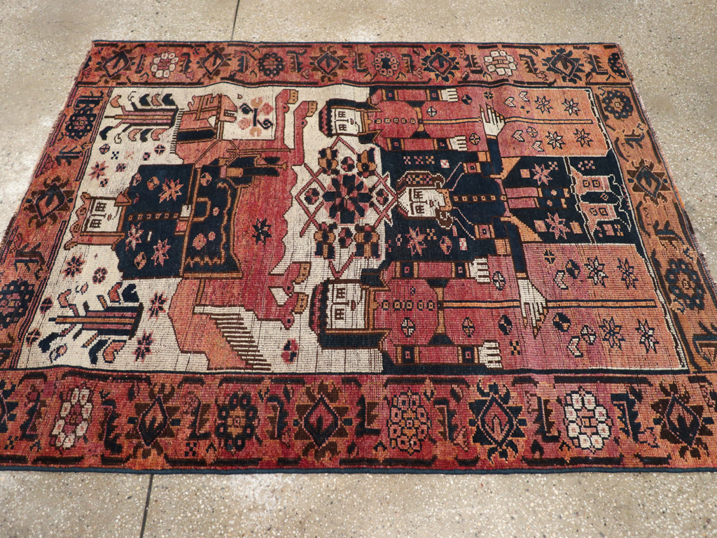 Vintage Persian Bakhtiari Rug, No.31747 - Gss