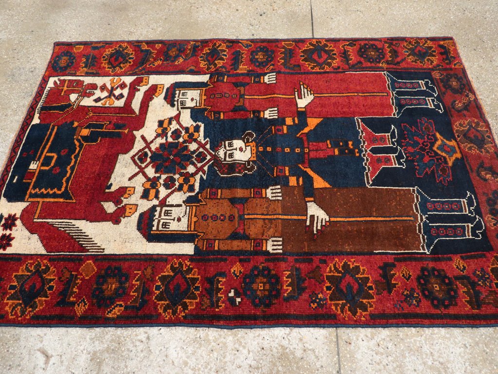 Vintage Persian Bakhtiari Pictorial Rug, No.31749 - Gss