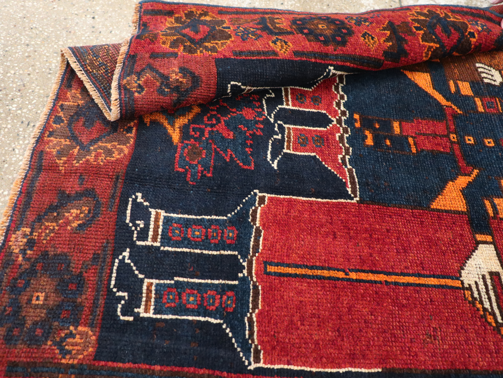 Vintage Persian Bakhtiari Pictorial Rug, No.31749 - Gss