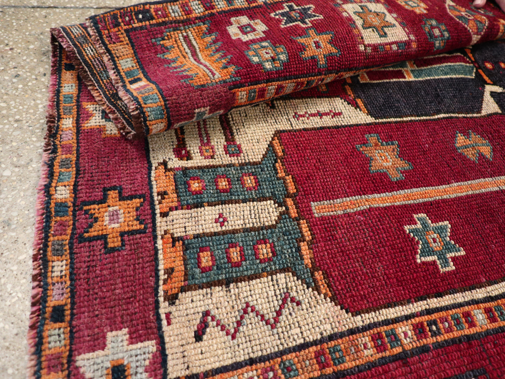 Vintage Persian Bakhtiari Pictorial Rug, No.31752 - Gss