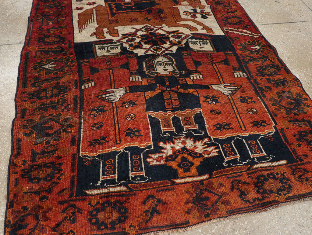 Vintage Persian Bakhtiari Rug, No.31753 - Gss