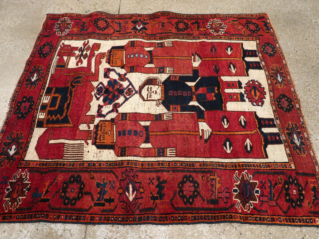 Vintage Persian Bakhtiari Pictorial Rug, No.31754 - Gss