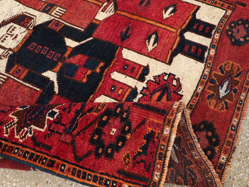 Vintage Persian Bakhtiari Pictorial Rug, No.31754 - Gss