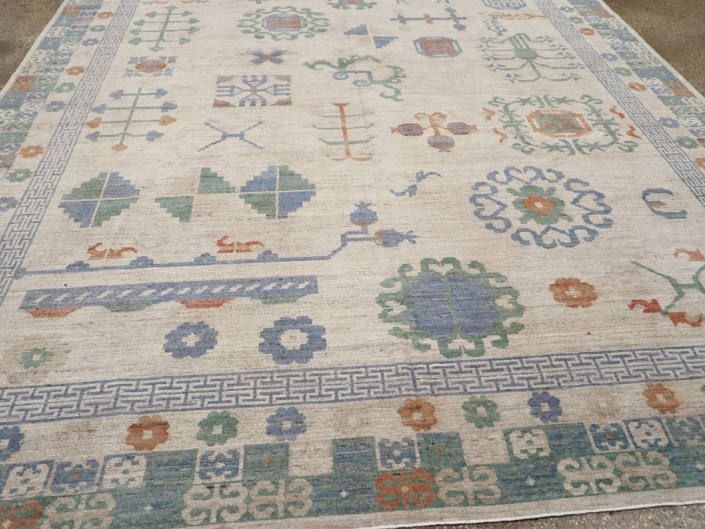 Modern East Turkestan Khotan Room Size Carpet, No.31761 - Gss