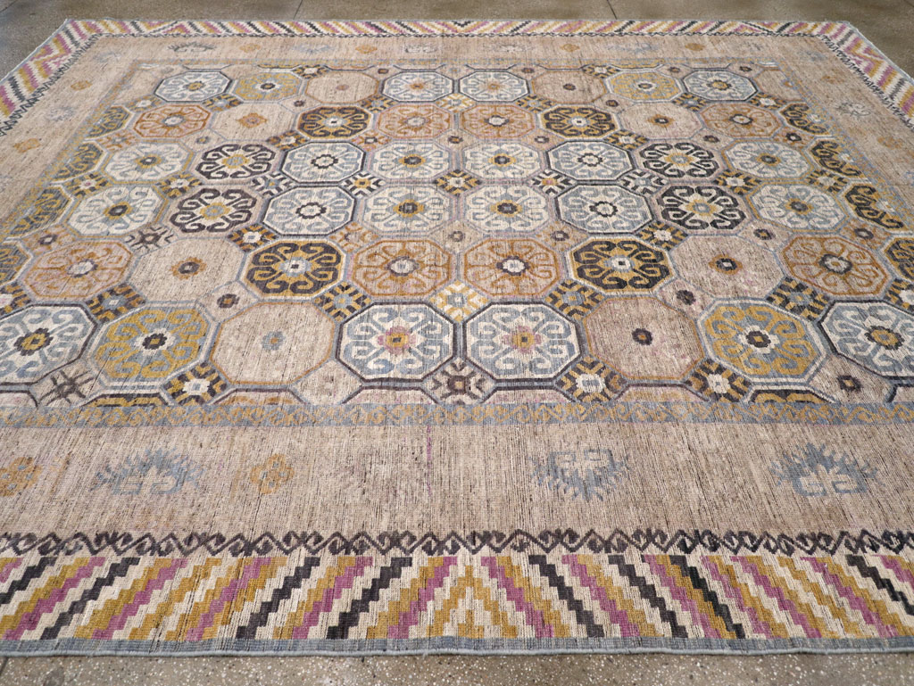 Modern East Turkestan Khotan Room Size Carpet, No.31763 - Gss