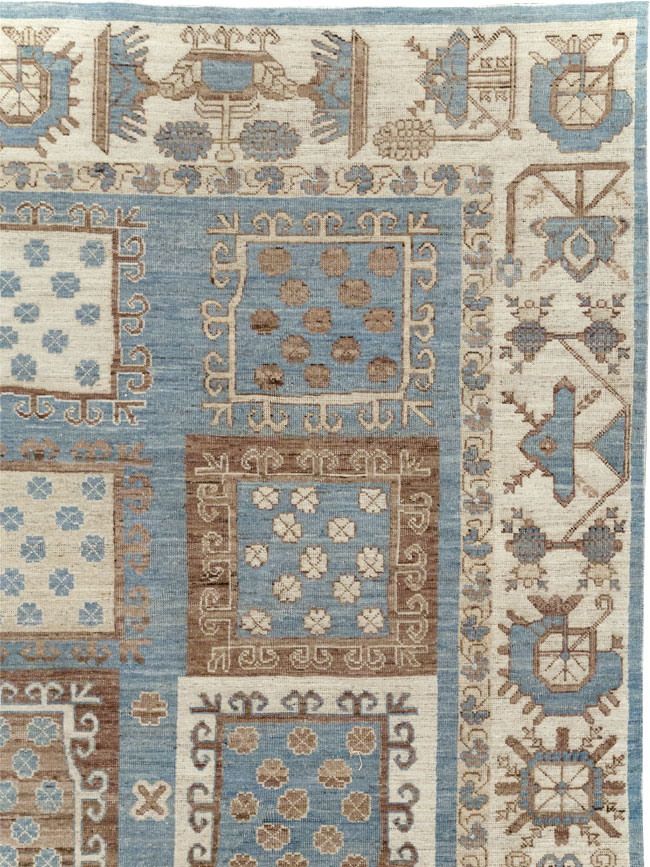 Modern East Turkestan Khotan Room Size Carpet, No.31765 - Gss