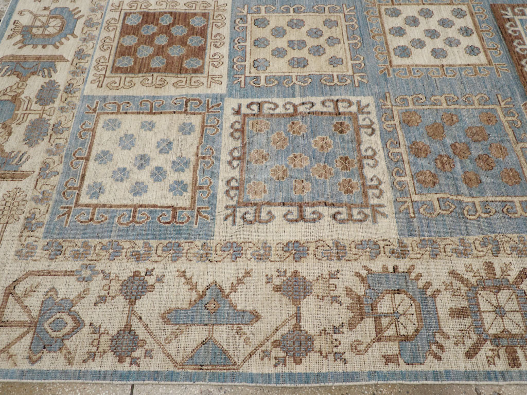 Modern East Turkestan Khotan Room Size Carpet, No.31765 - Gss