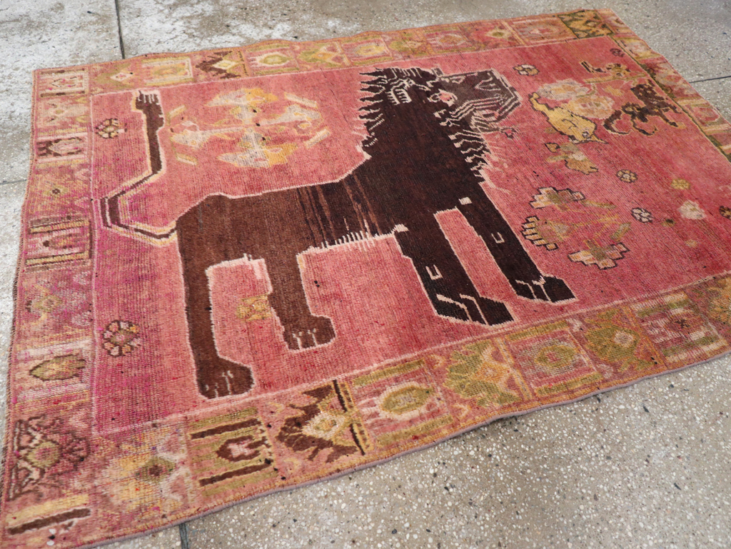 Vintage Persian Pictorial Shiraz Throw Rug, No.31777 - Gss