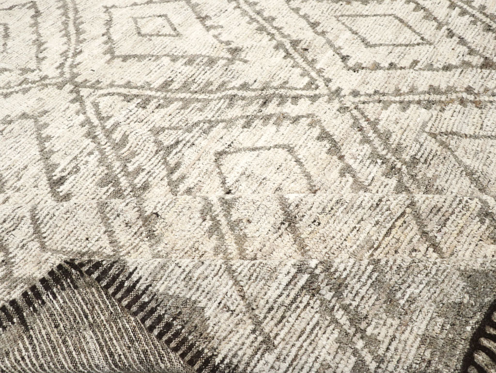 Contemporary Moroccan Inspired Turkish Large Room Size Carpet, No.31786 - Gss