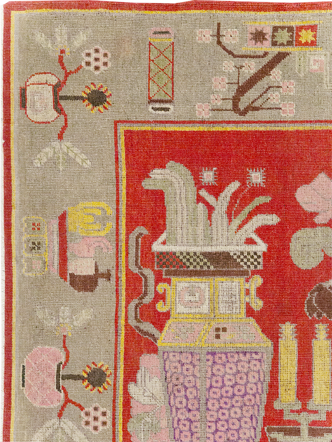 Antique East Turkestan Pictorial Vase Khotan Rug, No.31790 - Gss