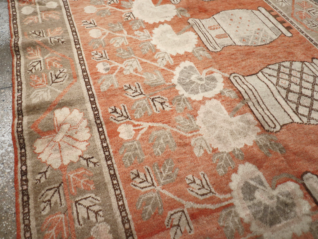 Antique East Turkestan Pictorial Vase Khotan Accent Rug, No.31791 - Gss