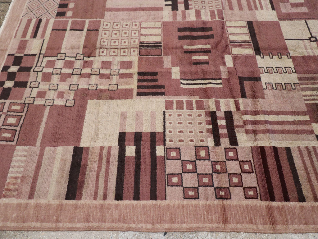 Vintage Indian Art Deco Style Room Size Carpet, No.31792 - Gss