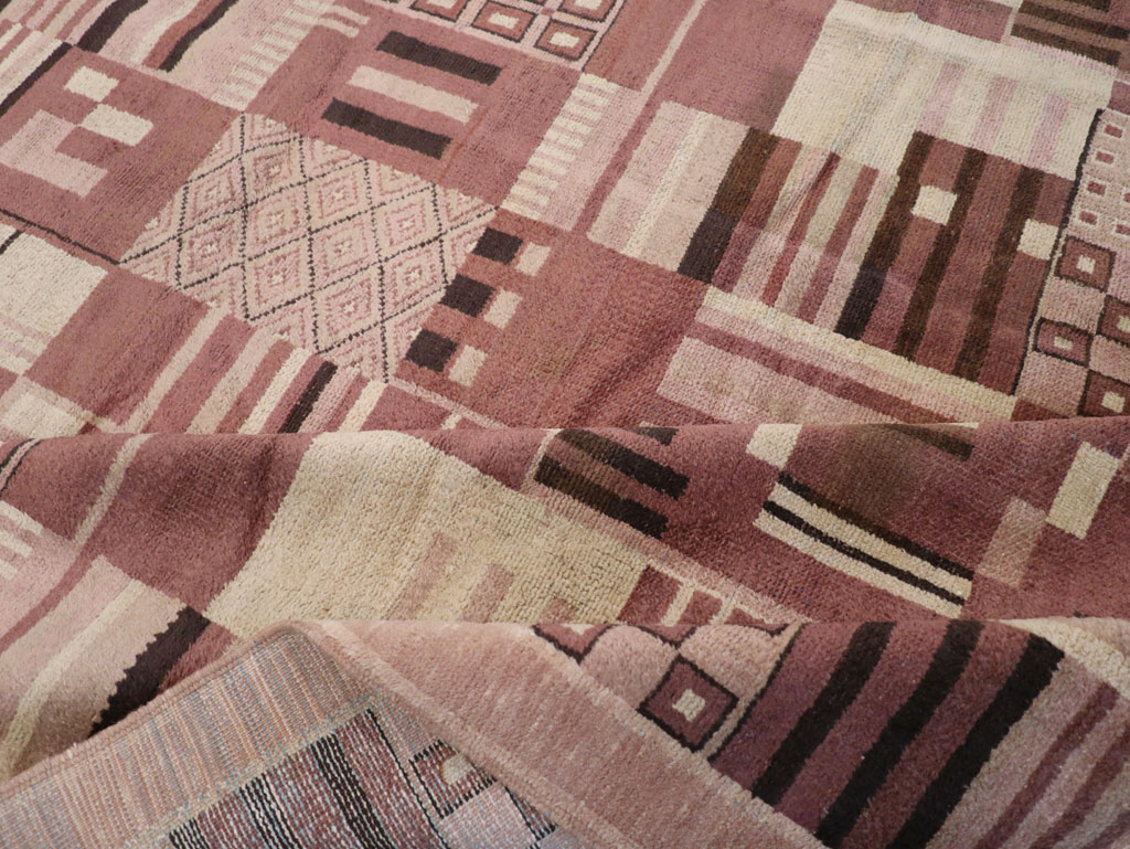 Vintage Indian Art Deco Style Room Size Carpet, No.31792 - Gss