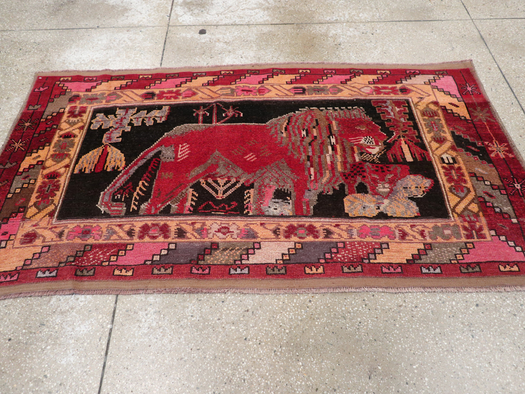 Vintage Turkish Pictorial Throw Rug, No.31802 - Gss