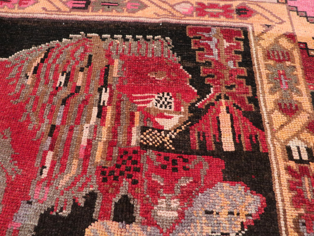 Vintage Turkish Pictorial Throw Rug, No.31802 - Gss