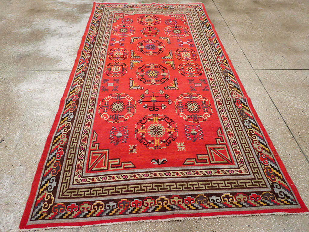 Antique East Turkestan Khotan Gallery Rug, No.31819 - Gss