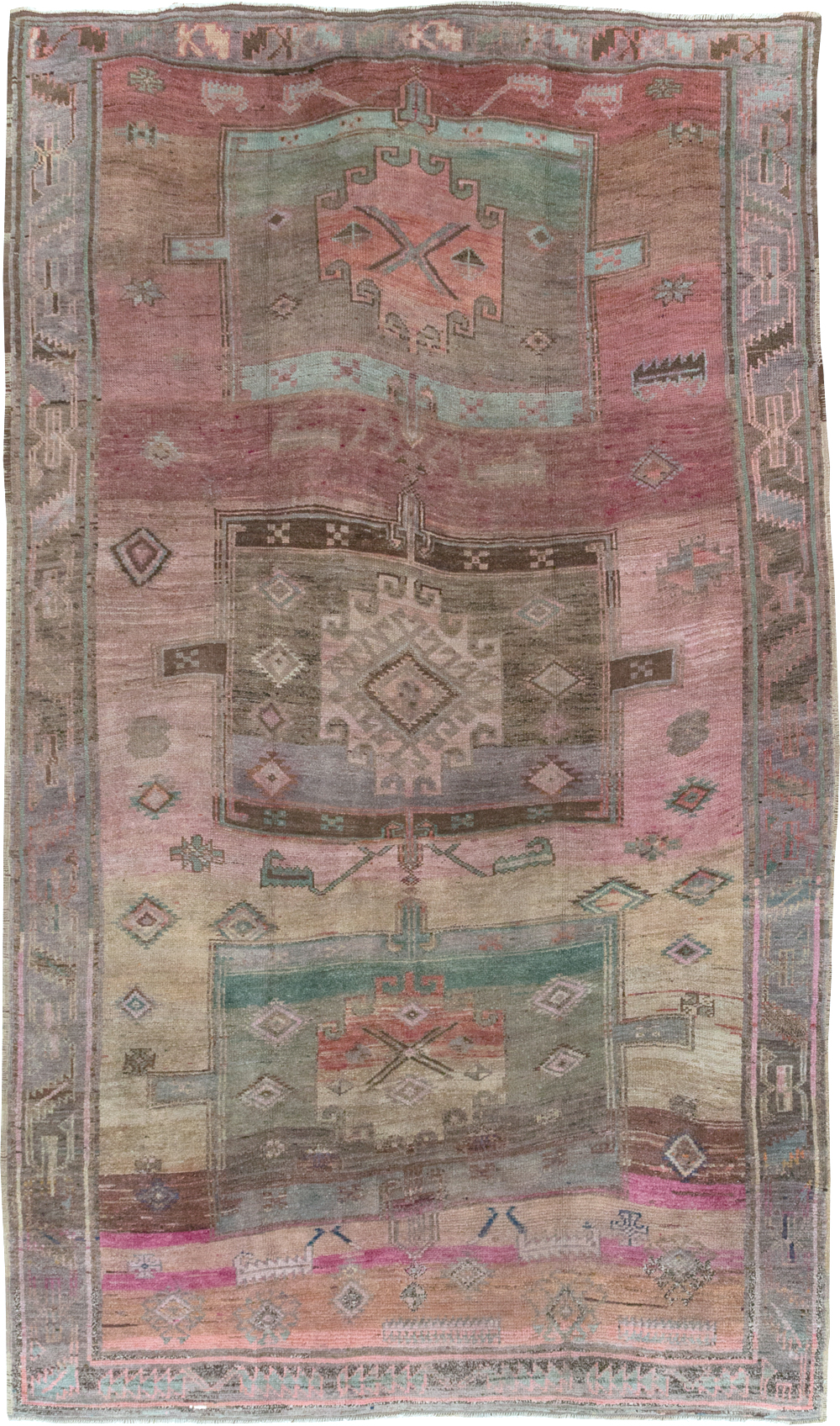 Vintage Turkish Anatolian Tribal Gallery Carpet, No.31830 - Gss