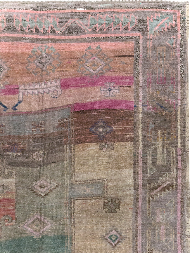 Vintage Turkish Anatolian Tribal Gallery Carpet, No.31830 - Gss