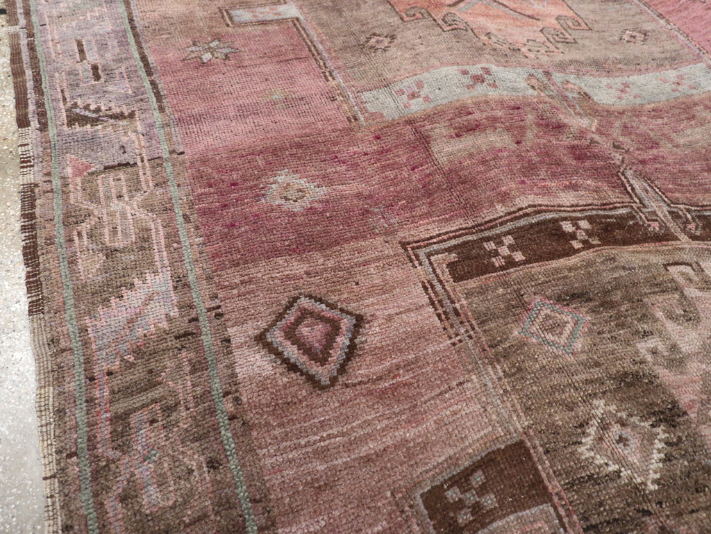 Vintage Turkish Anatolian Tribal Gallery Carpet, No.31830 - Gss