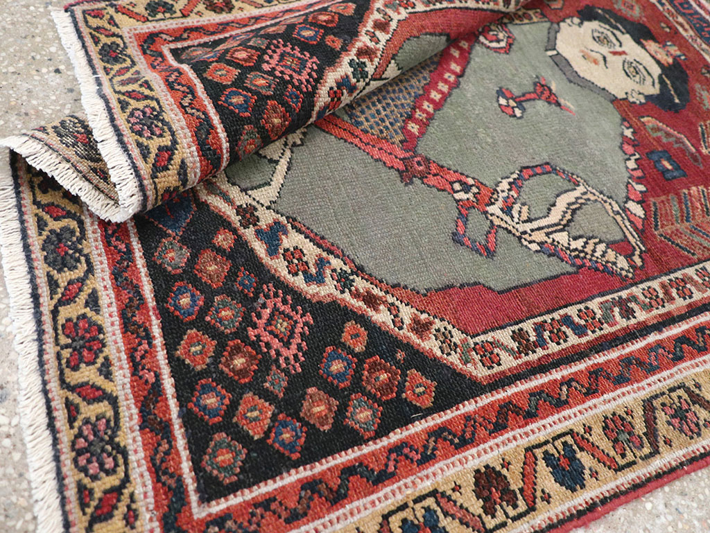 Antique Persian Pictorial Malayer Rug, No.31833 - Gss
