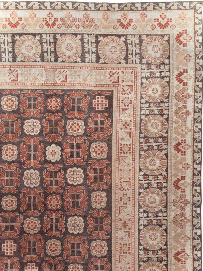 Modern East Turkestan Khotan Room Size Carpet, No.31848 - Gss