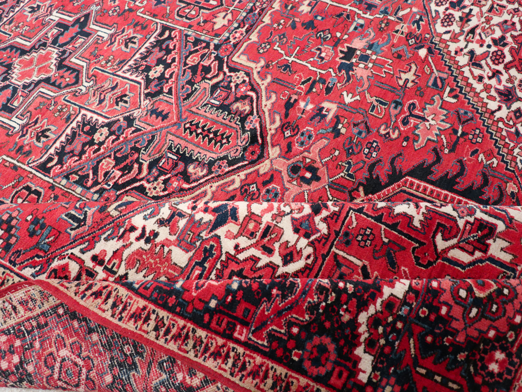Vintage Persian Heriz Room Size Carpet, No.31864 - Gss