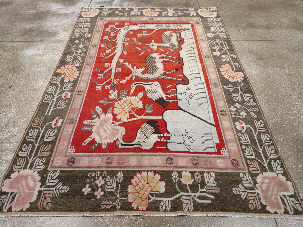 Vintage East Turkestan Khotan Pictorial Accent Carpet, No.31880 - Gss