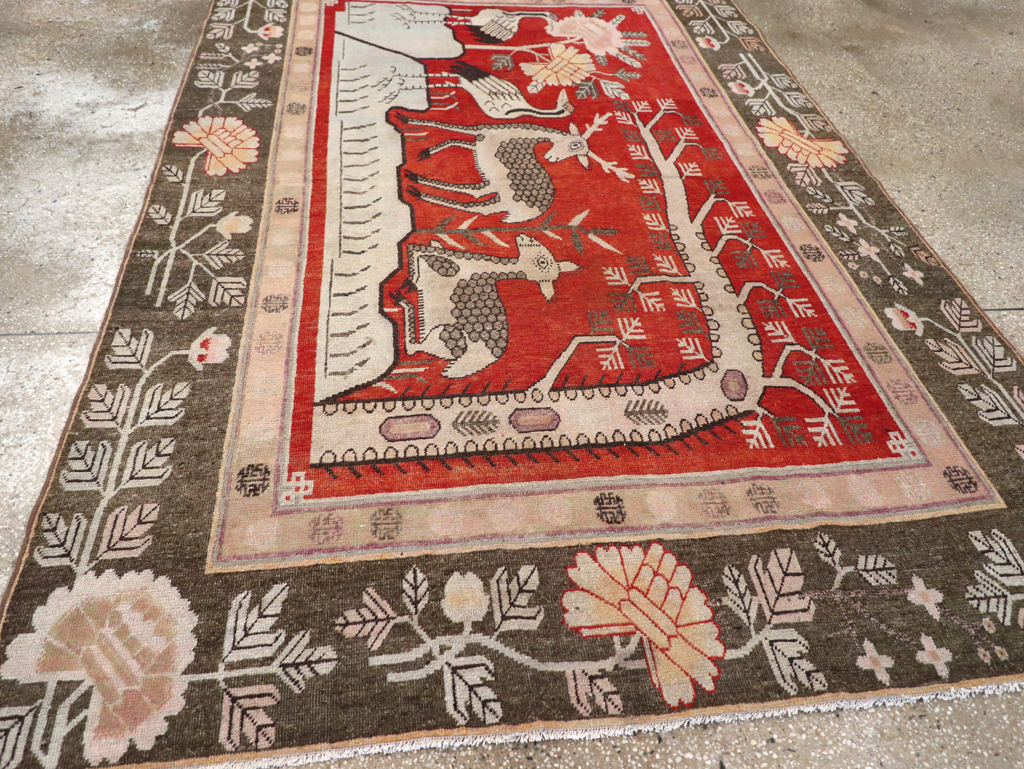 Vintage East Turkestan Khotan Pictorial Accent Carpet, No.31880 - Gss