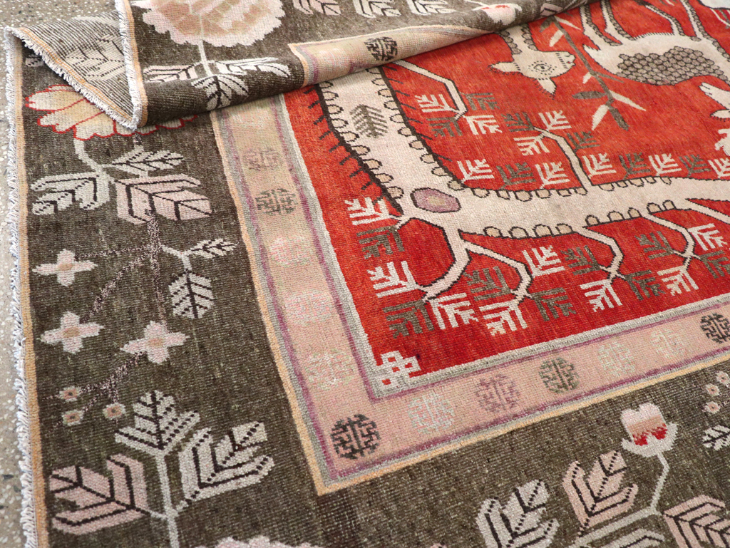 Vintage East Turkestan Khotan Pictorial Accent Carpet, No.31880 - Gss