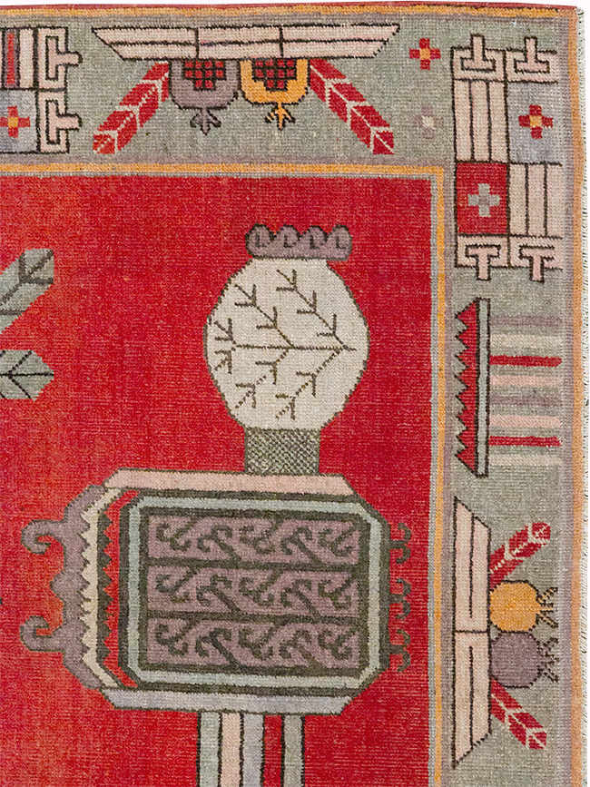 Antique East Turkestan Khotan Pictorial Accent Rug, No.31883 - Gss