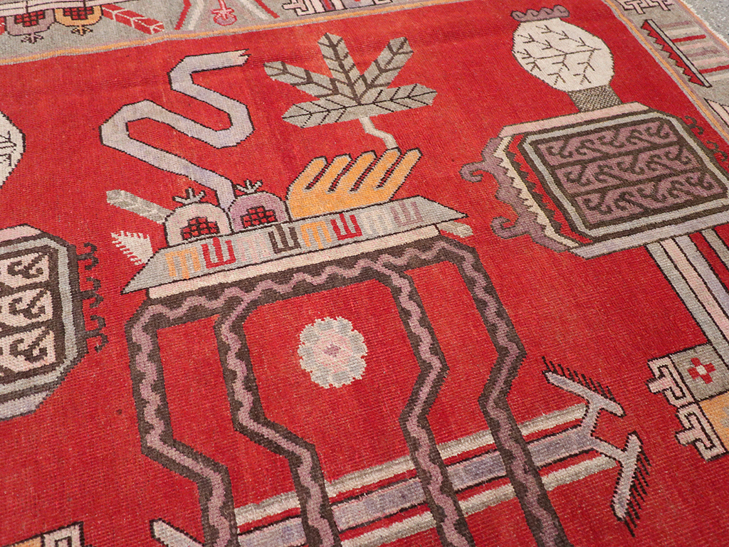 Antique East Turkestan Khotan Pictorial Accent Rug, No.31883 - Gss