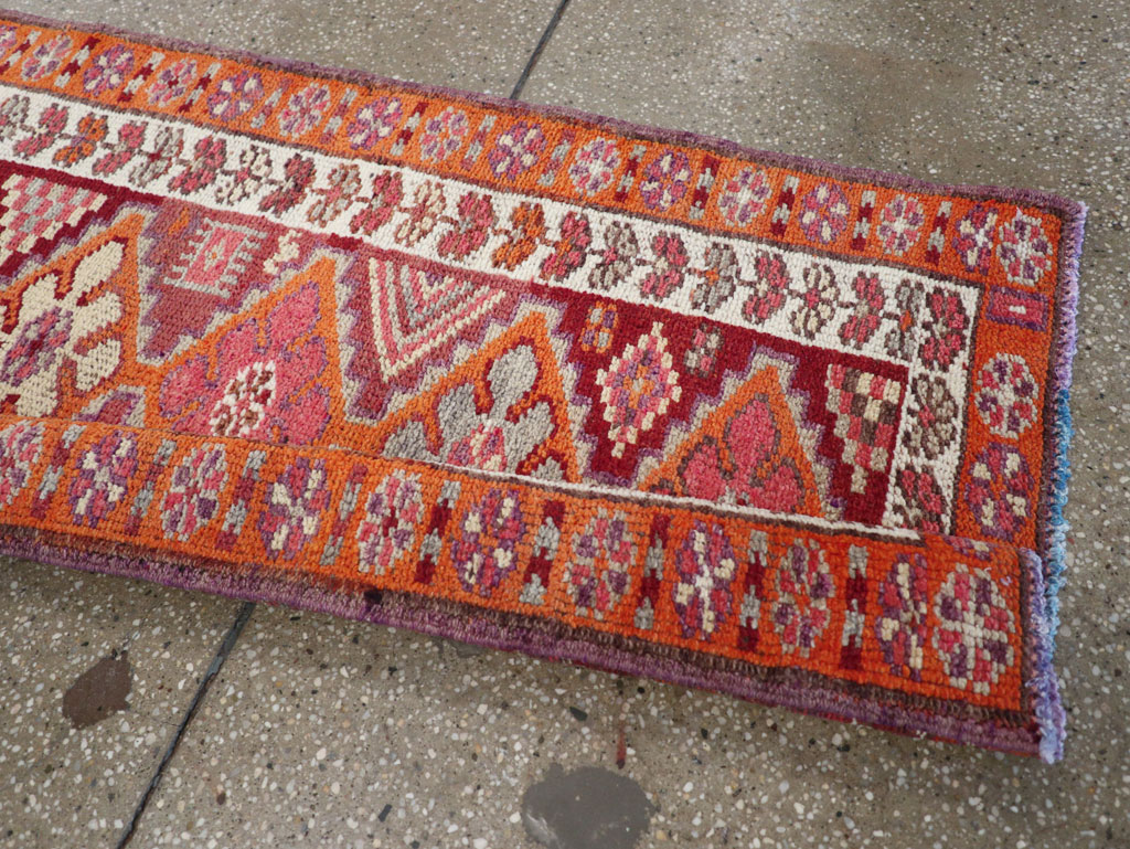 Vintage Turkish Anatolian Runner, No.31892 - Gss