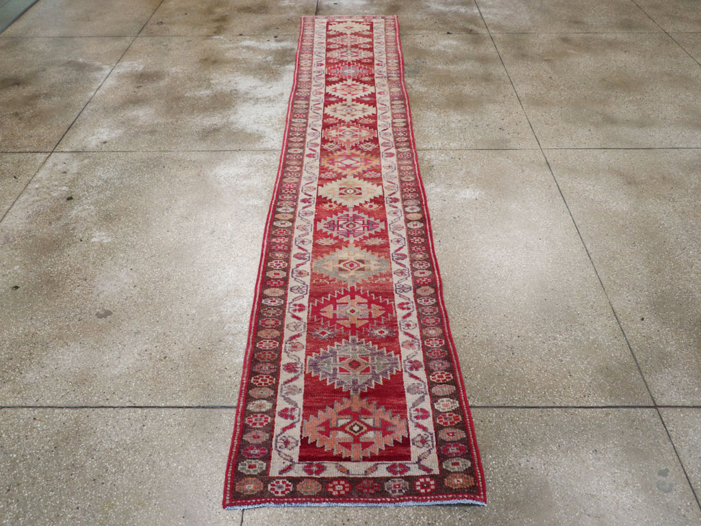 Vintage Turkish Anatolian Runner, No.31893 - Gss