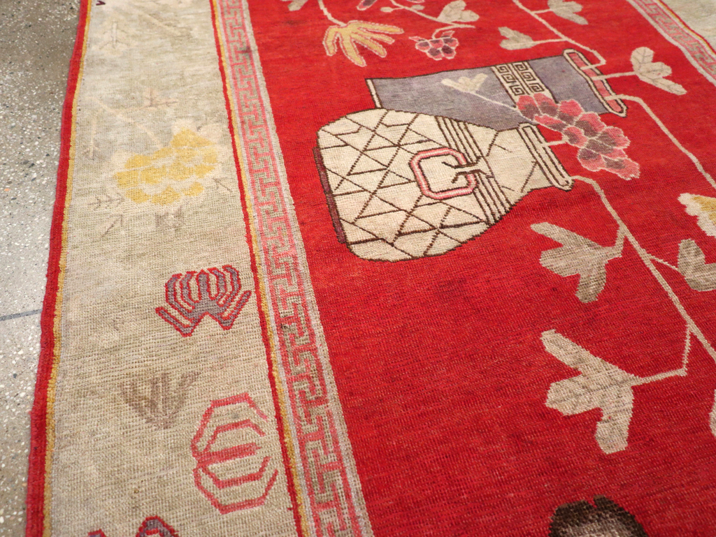 Vintage East Turkestan Pictorial Vase Khotan, No.31902 - Gss