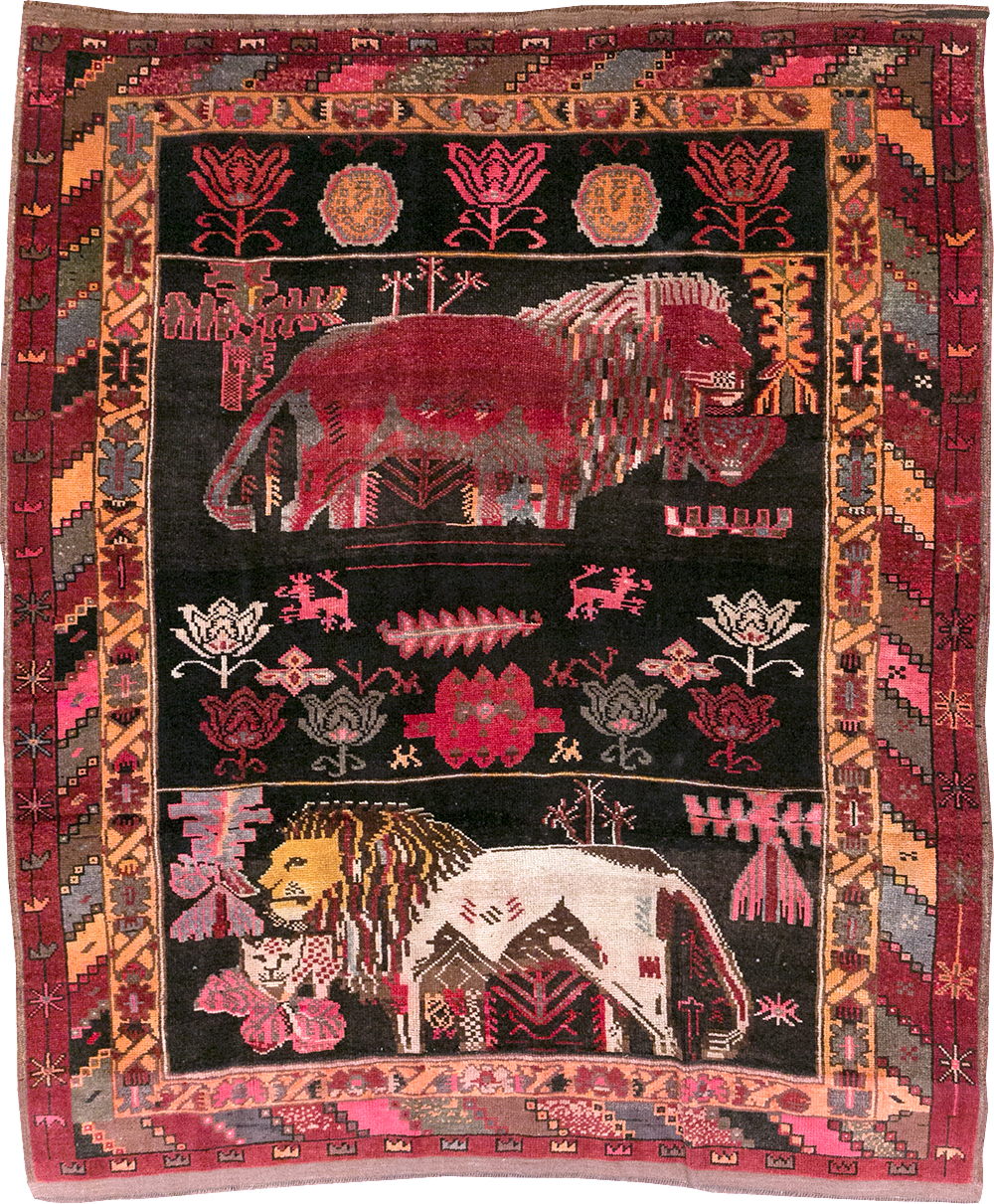 Vintage Turkish Anatolian Pictorial Accent Carpet, No.31909 - Gss