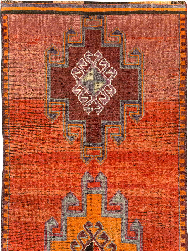 Vintage Turkish Anatolian Tribal Runner, No.31919 - Gss