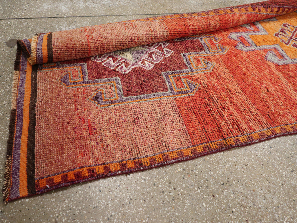 Vintage Turkish Anatolian Tribal Runner, No.31919 - Gss