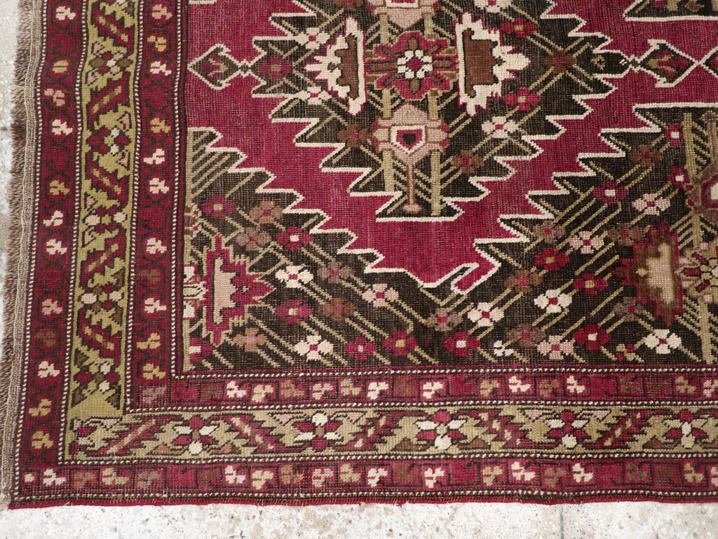 Antique Caucasian Karabagh Accent Rug, No.31923 - Gss