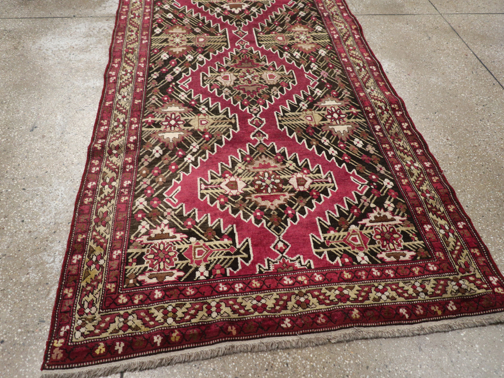 Antique Caucasian Karabagh Accent Rug, No.31923 - Gss