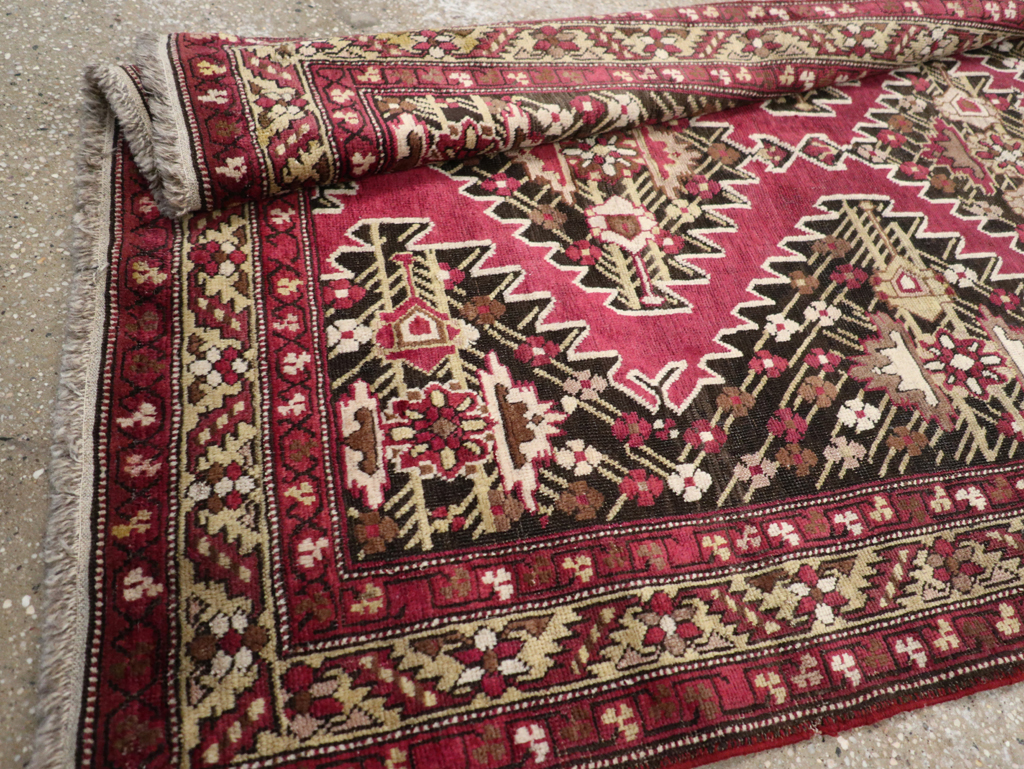 Antique Caucasian Karabagh Accent Rug, No.31923 - Gss