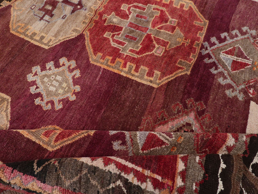 Vintage Turkish Anatolian Small Room Size Carpet, No.31925 - Gss