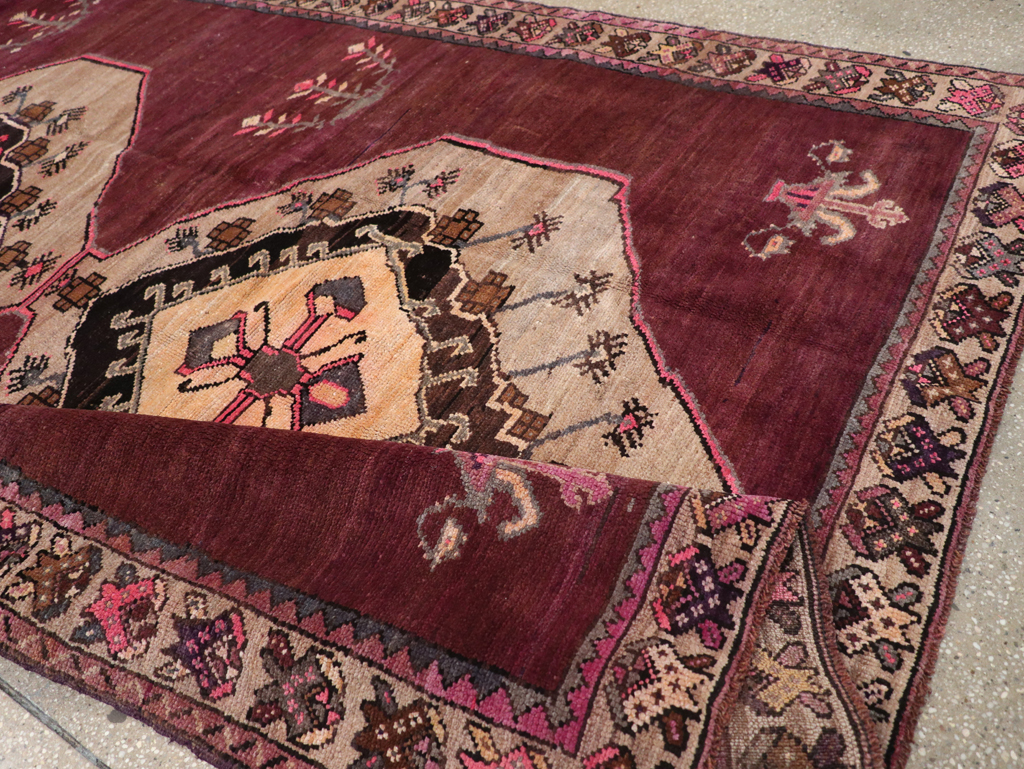 Vintage Turkish Anatolian Gallery Carpet, No.31927 - Gss