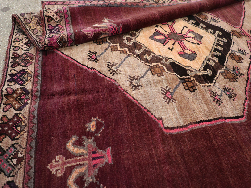 Vintage Turkish Anatolian Gallery Carpet, No.31927 - Gss