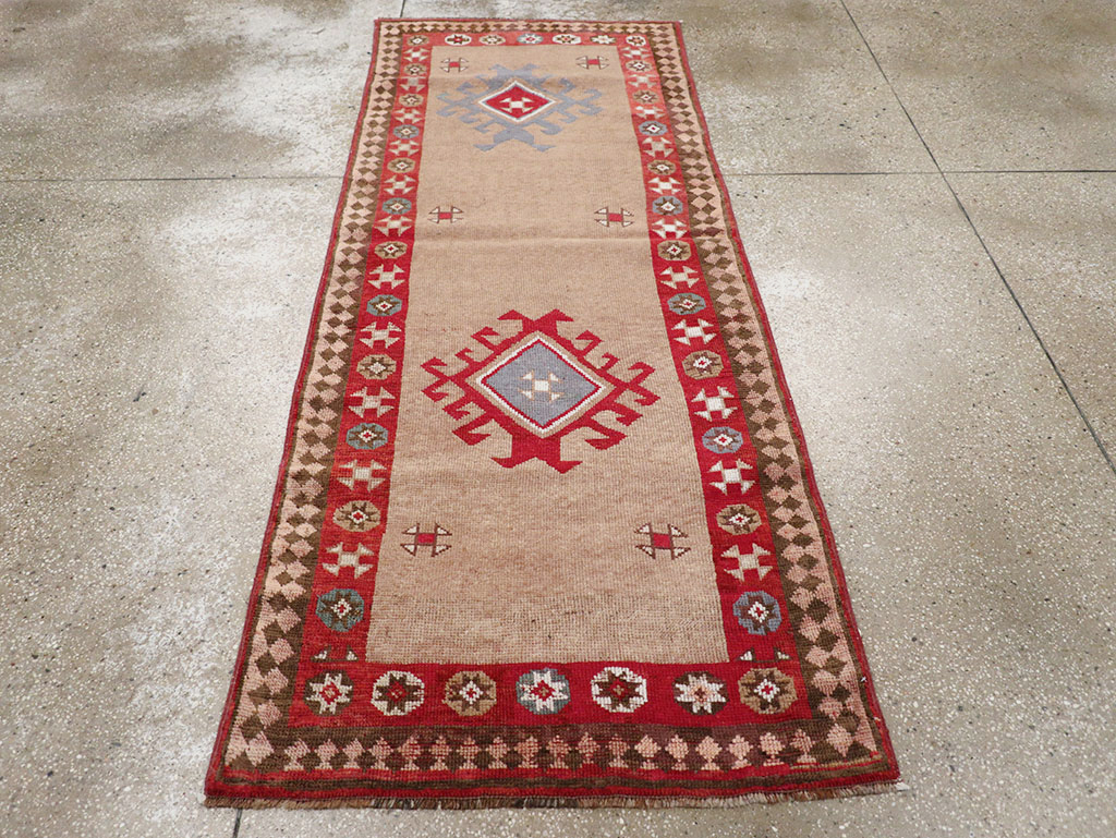 Antique Persian Camel Hair Serab Runner, No.31940 - Gss