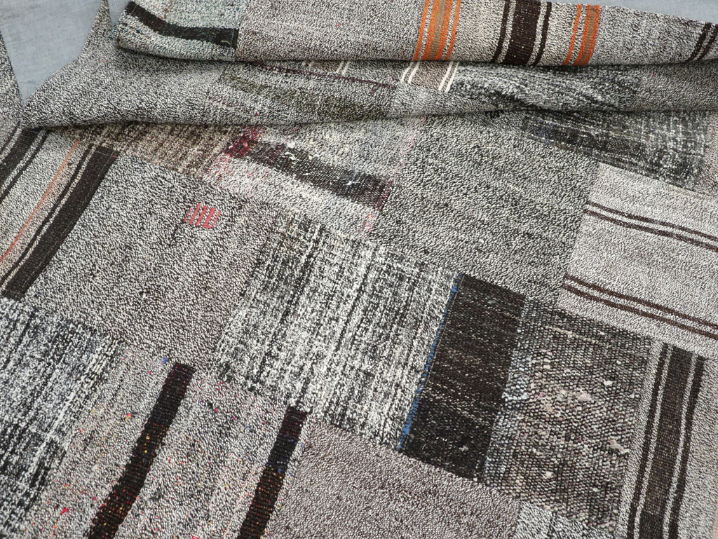 Contemporary Turkish Flatweave Small Room Size Carpet, No.31962 - Gss