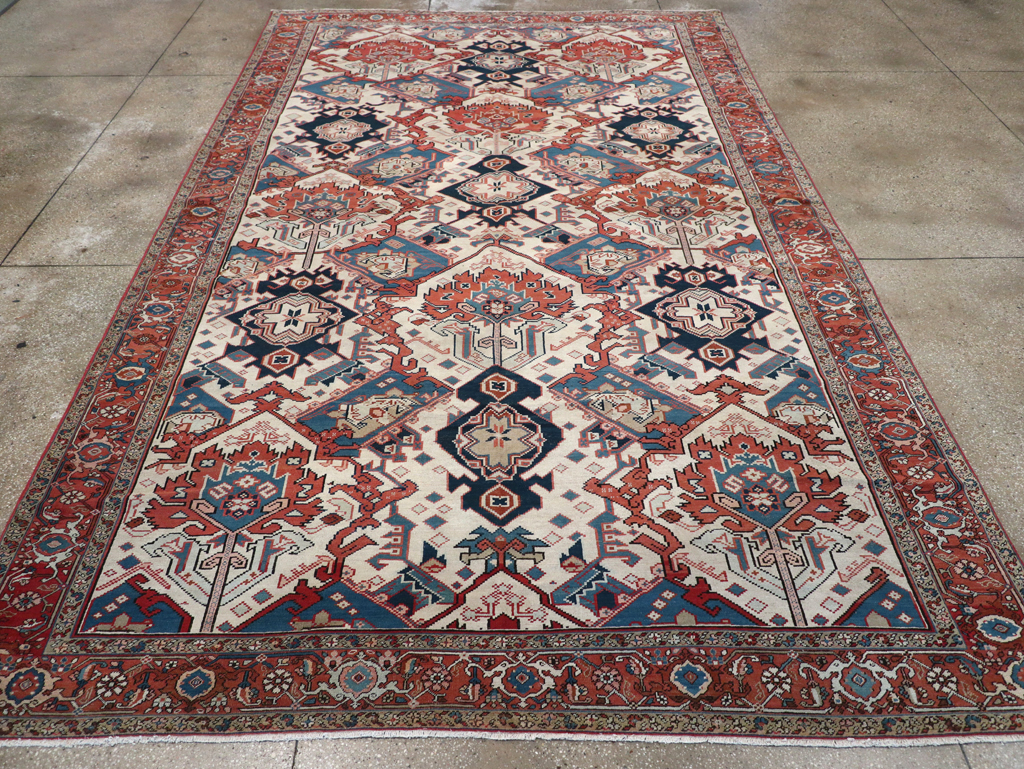 Antique Persian Heriz Carpet, No.31965 - Gss