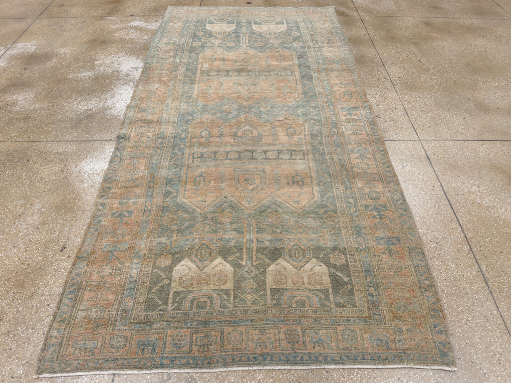 Antique Persian Lori Small Gallery Carpet, No.31981 - Gss