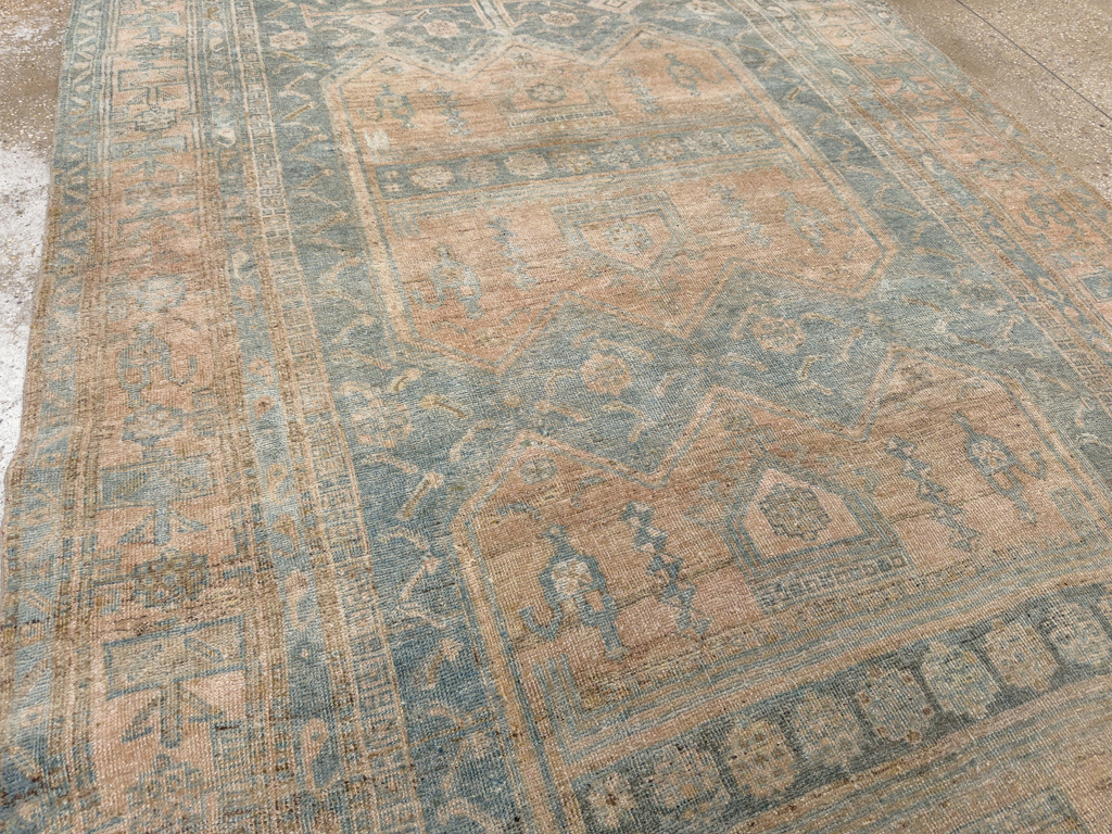 Antique Persian Lori Small Gallery Carpet, No.31981 - Gss