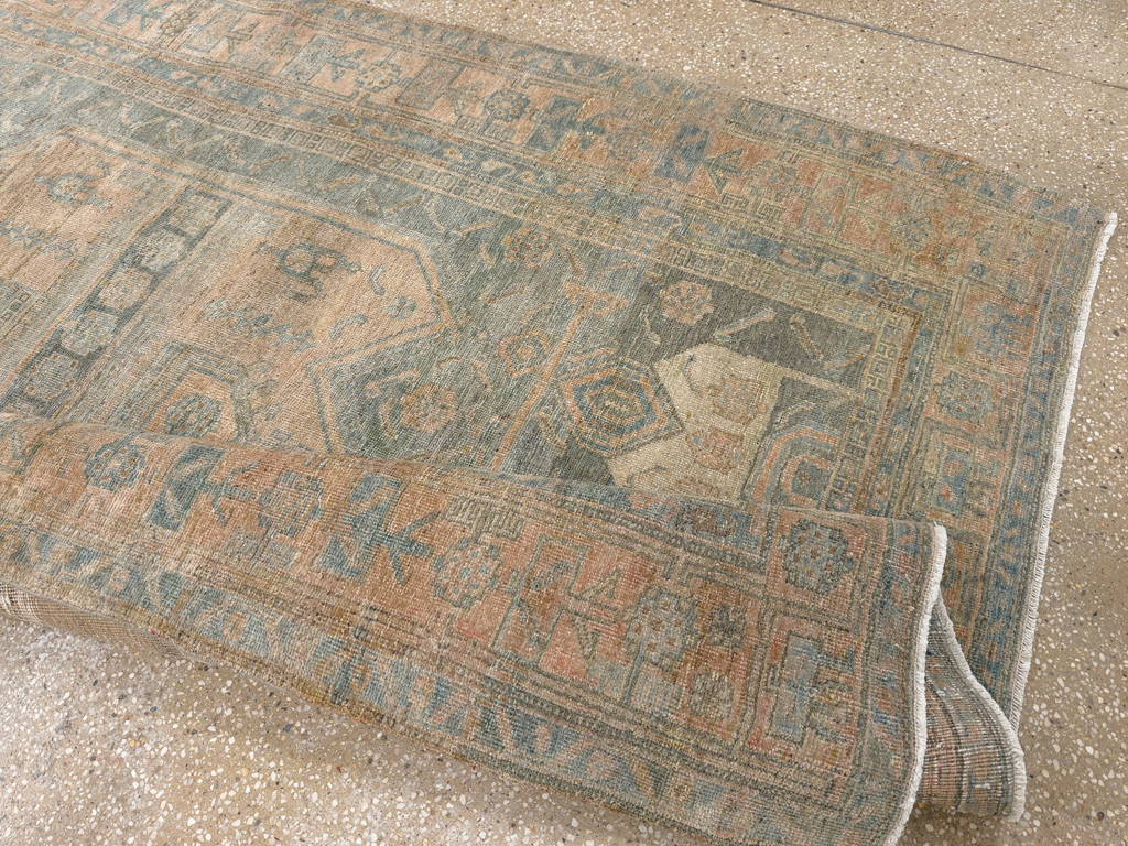 Antique Persian Lori Small Gallery Carpet, No.31981 - Gss